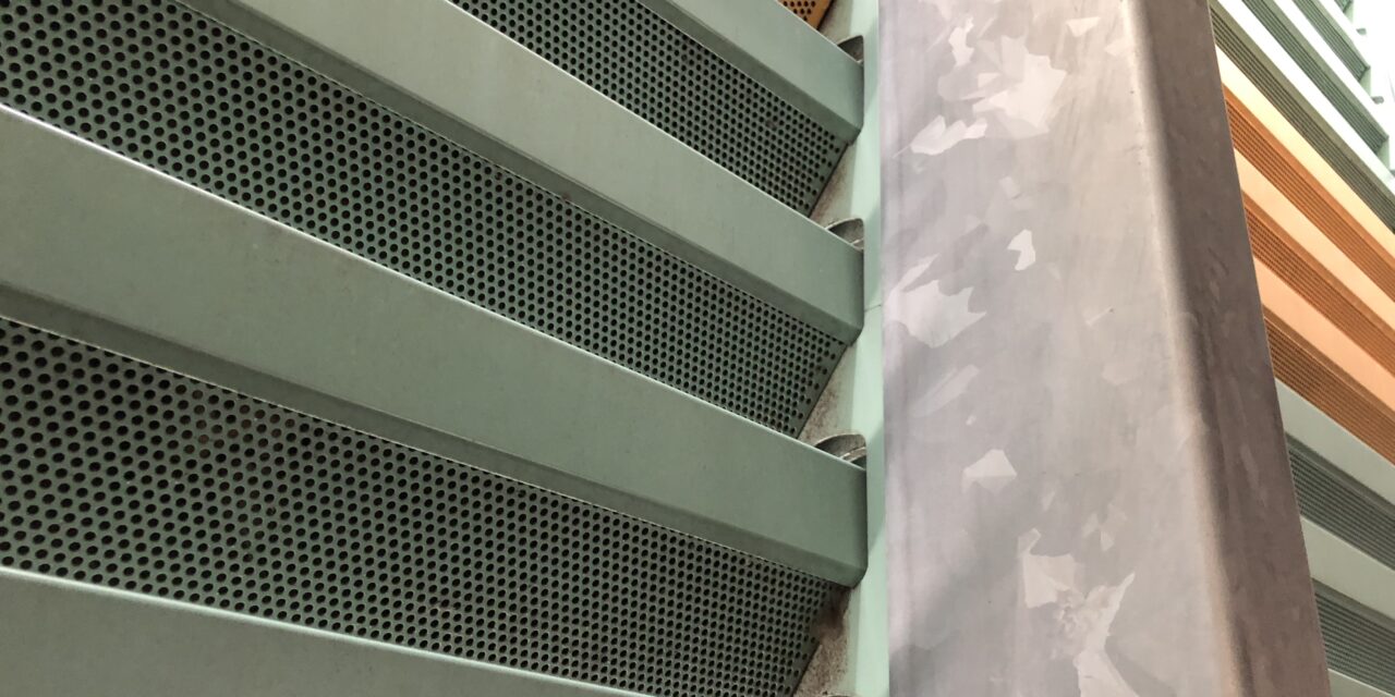 Schallschutzlamellen (2026) im Hochhaus: City West Projekt von rotec Berlin